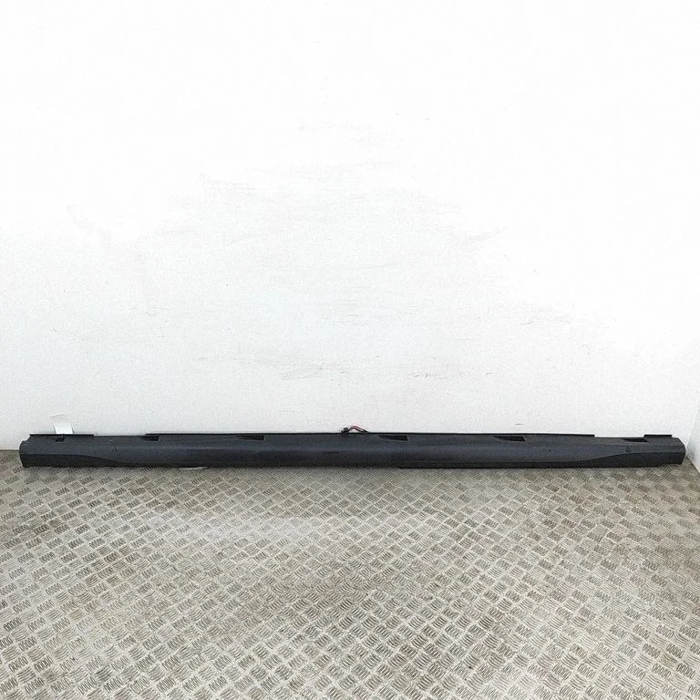 Sill 1T3853855A