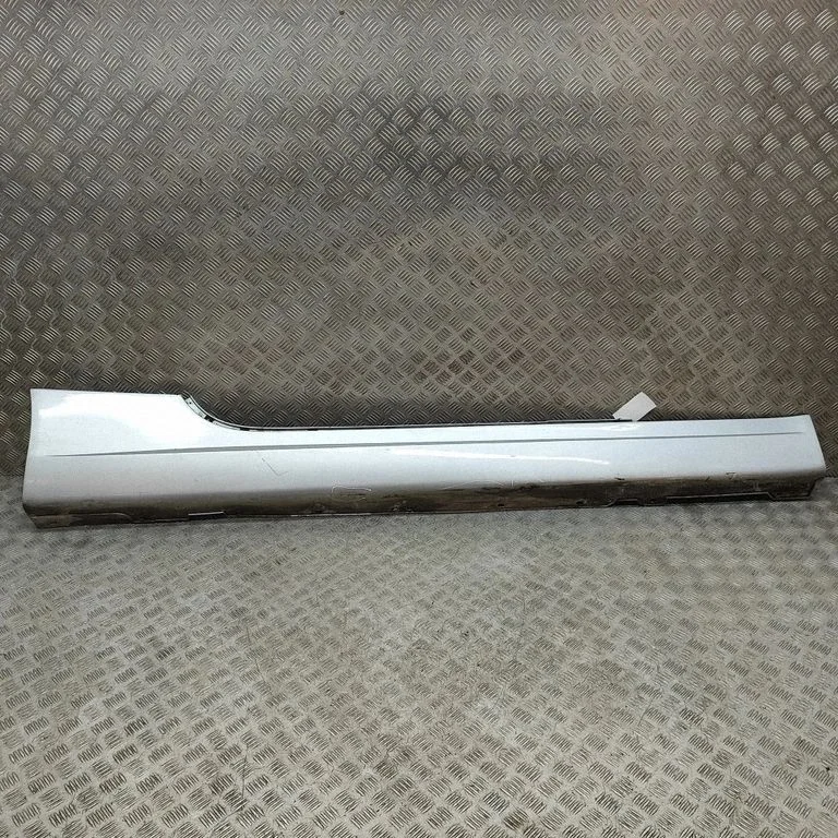 Lävepakk 6W8310155A