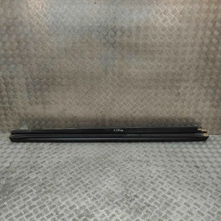 Lävepakk BJ3M10154RH