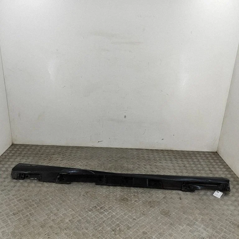 Sill – Lexus IS III XE30 (2013-2020)