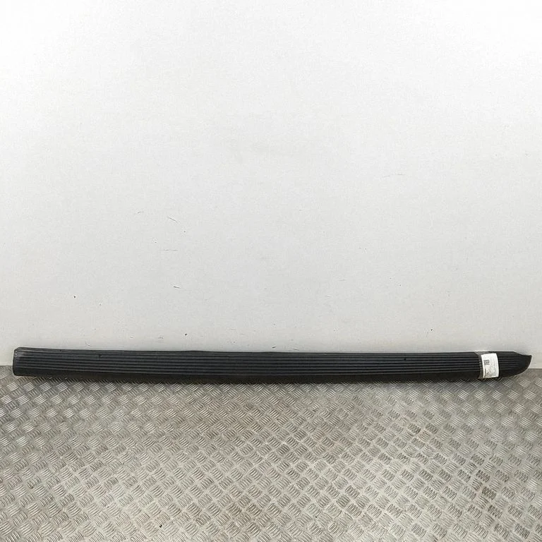 Próg L3483291A35AAW