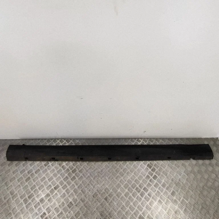 Sill 13473612