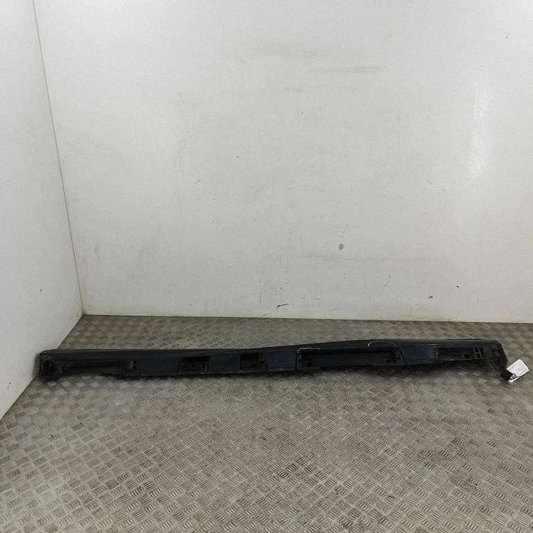 Sill – Lexus IS III XE30 (2013-2020)