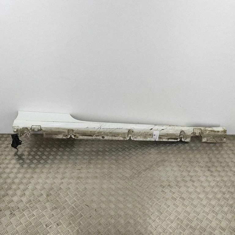Próg A2056908000