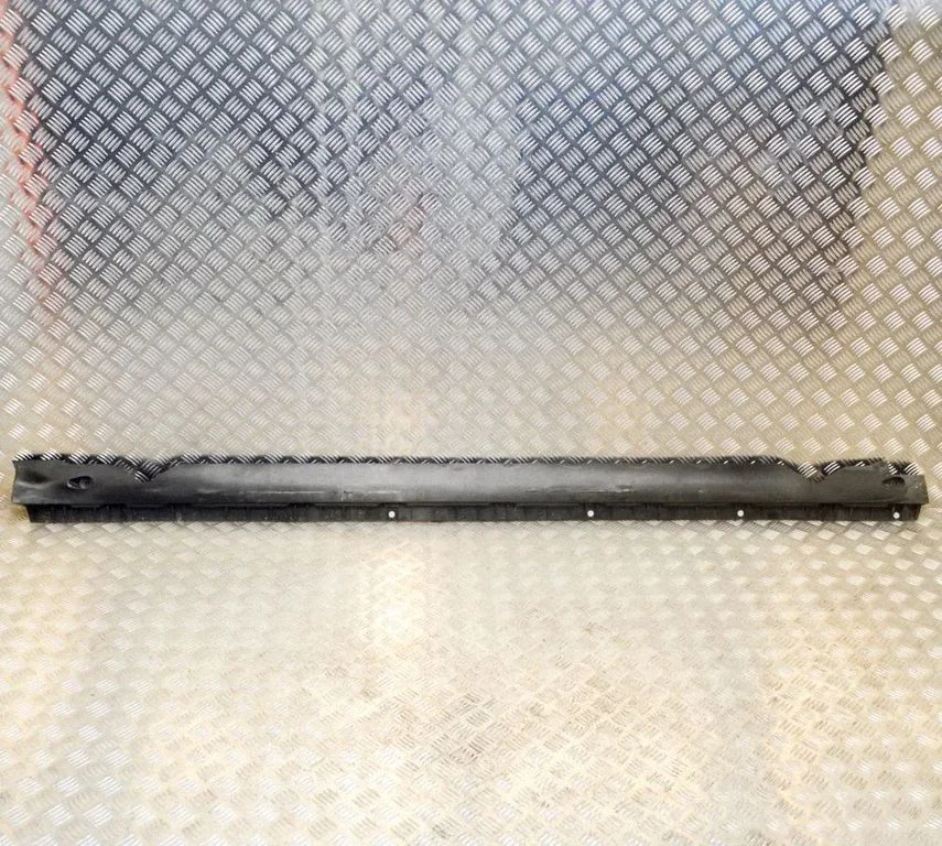 Sill – Tesla Model Y (2020-)