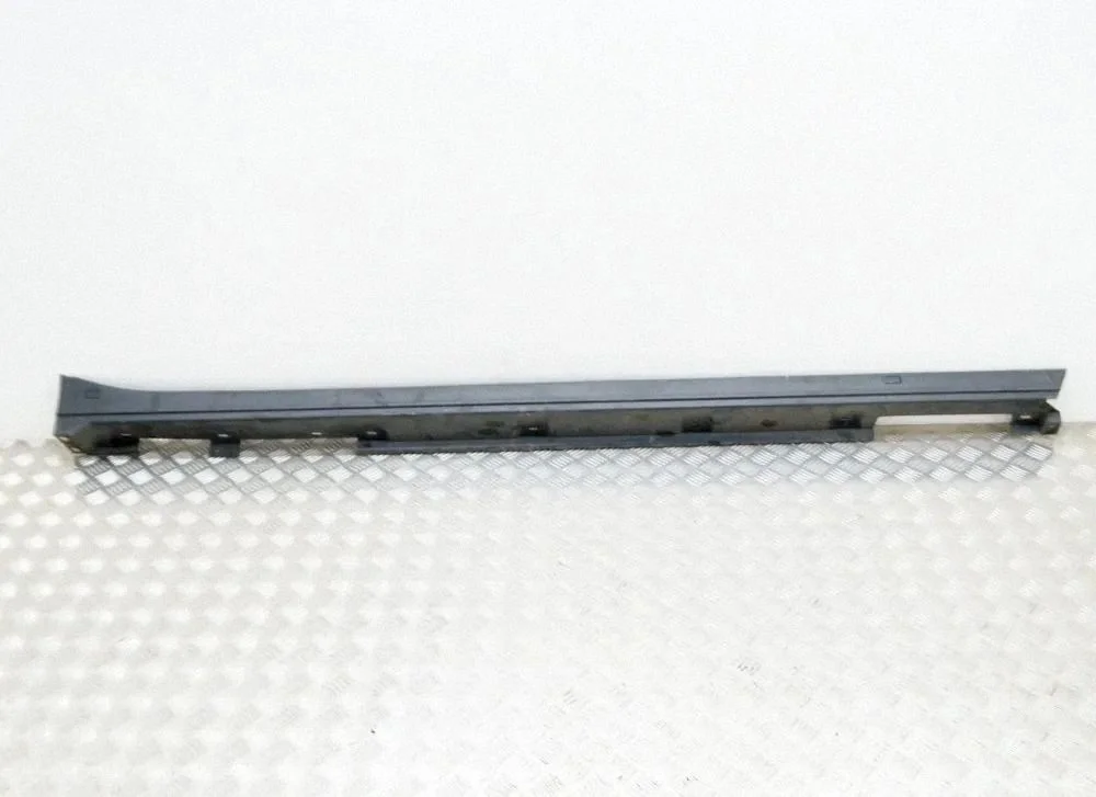 Sill – Lexus RX 450H (2016-)