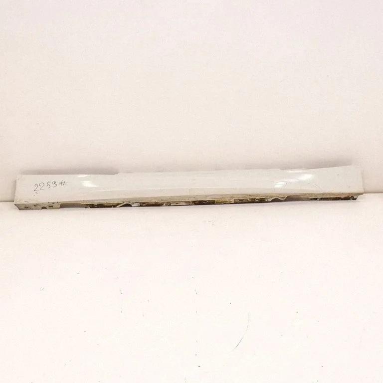 Sill 8044664