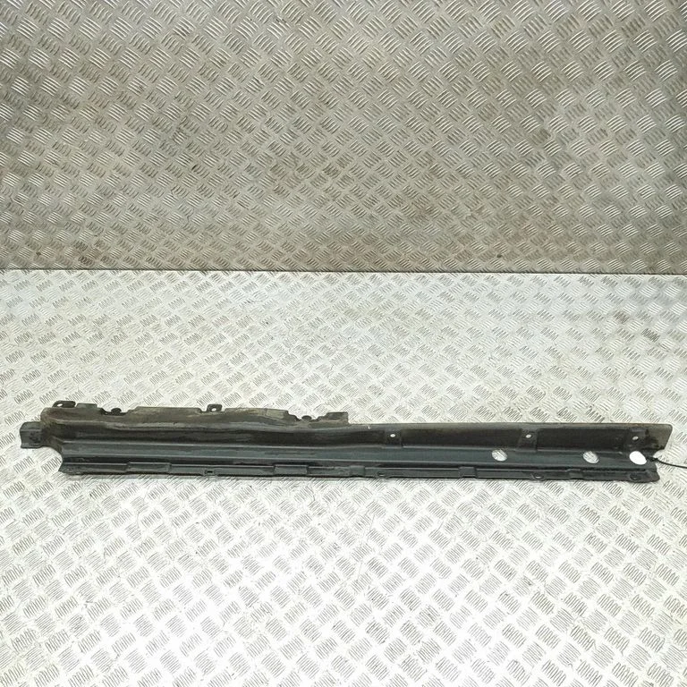 Lävepakk P8EM104C20A