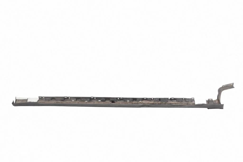 Sill 600587400G