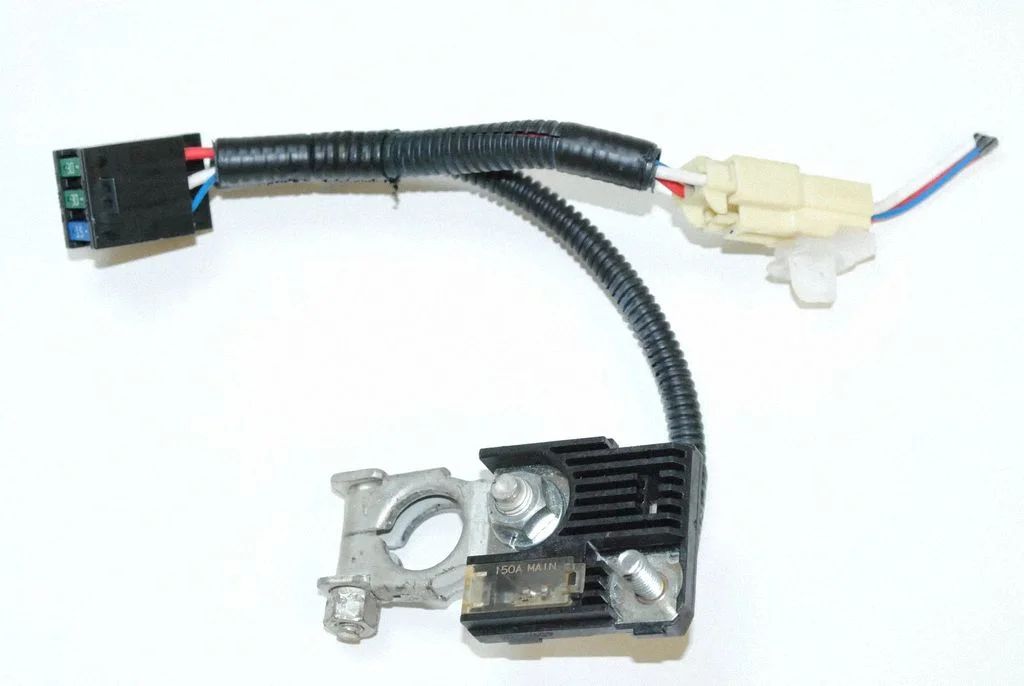 Plussjuhtmete ühendussõlm – Lexus GS 300 350 430 450H (2005-2012)