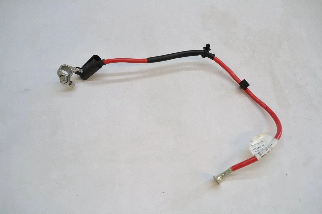 Plusa vadu savienojuma mezgls 5QE971228