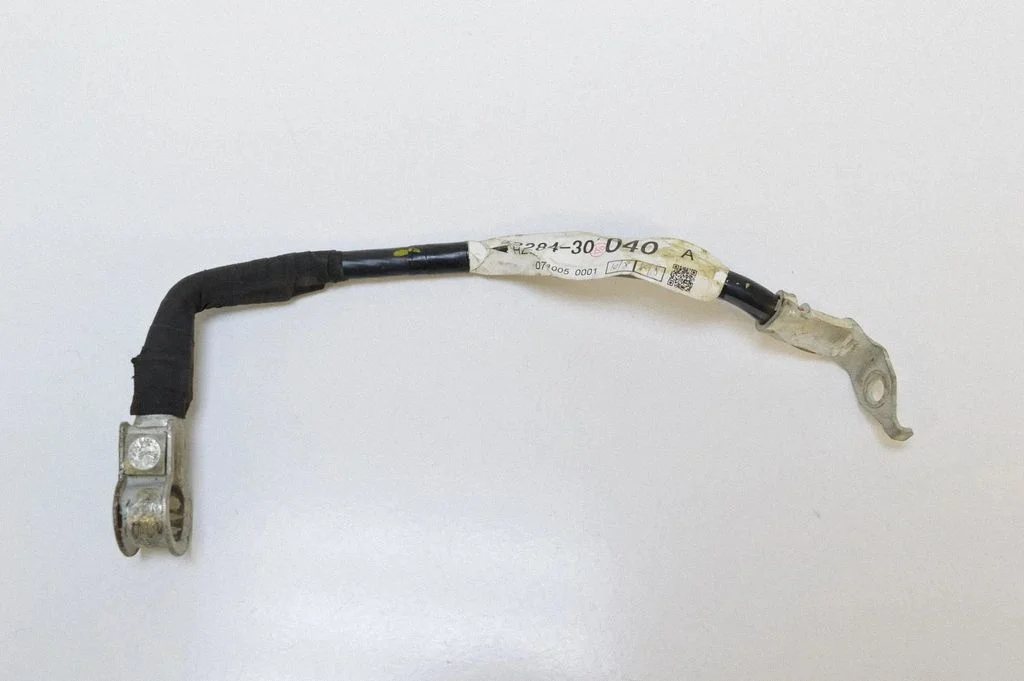 Plussjuhtmete ühendussõlm – Lexus GS 300 350 430 450H (2005-2012)