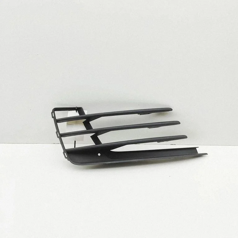 Atrapa przednia (grill) 5G0853666E