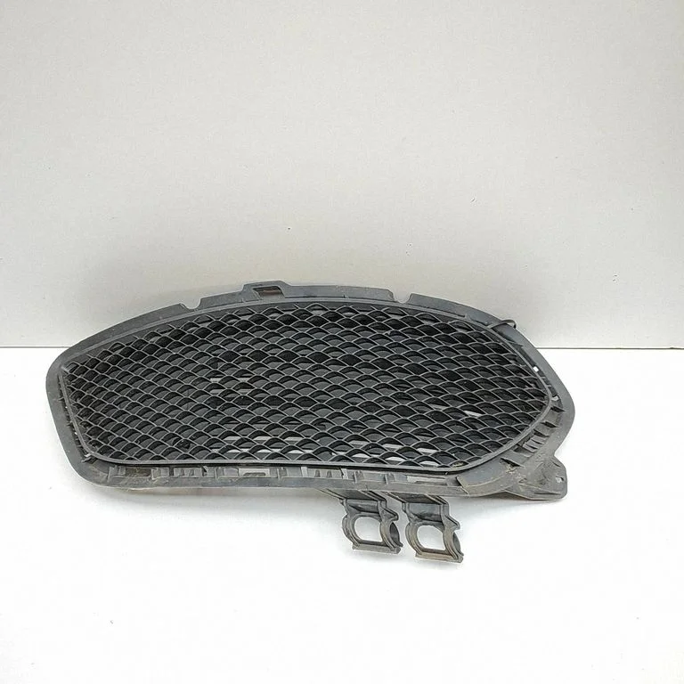 Front grill – Mercedes-Benz CLA-Class C117 X117 W117 (2013-2019)