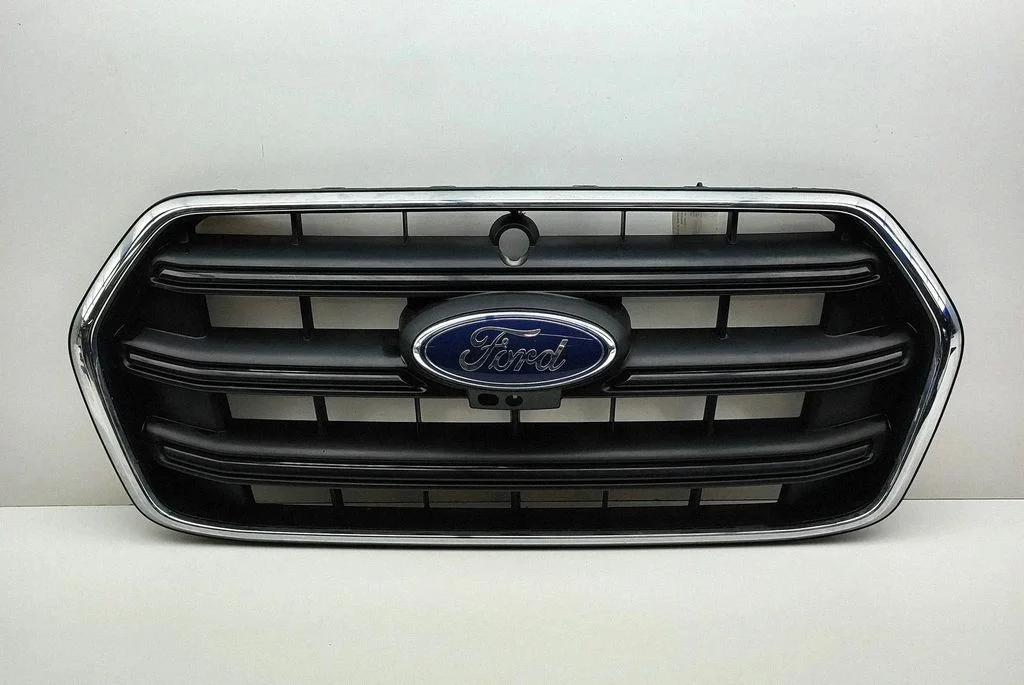 Front grill KK3117B968D