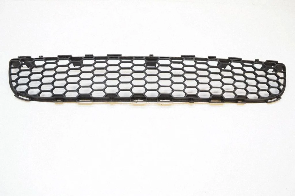 Front grill – Toyota Corolla Verso E121 (2004-2007)