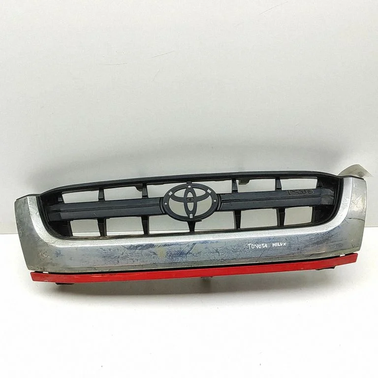 Atrapa przednia (grill) – Toyota Hilux (N140, N150, N160, N170) (1997-2005)