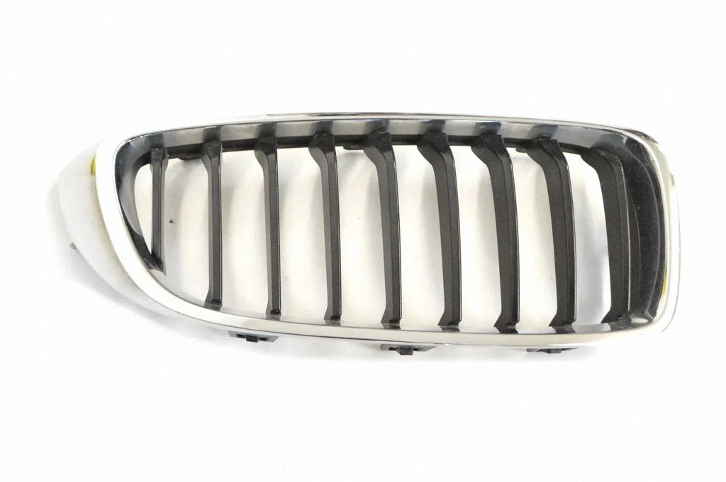 Atrapa przednia (grill) 7294816
