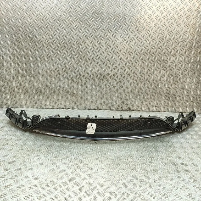 Atrapa przednia (grill) A2138852500