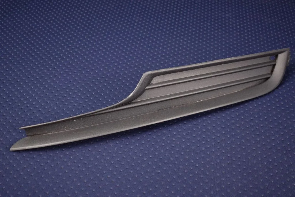 Front grill – Volkswagen e-Golf (2014-)