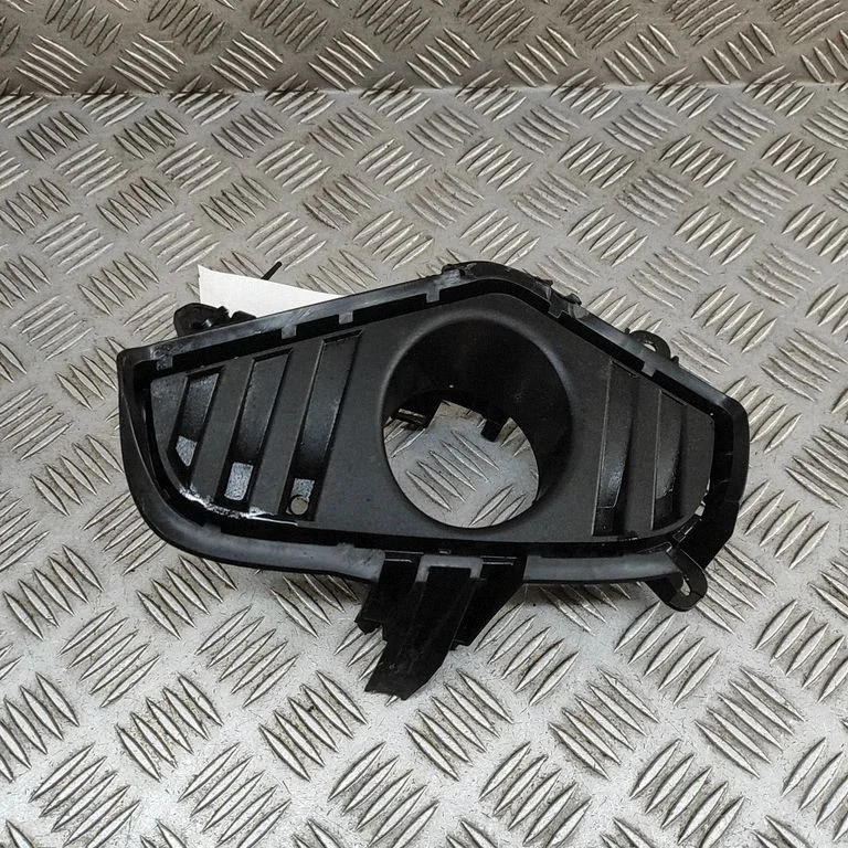 Front grill 5212842190