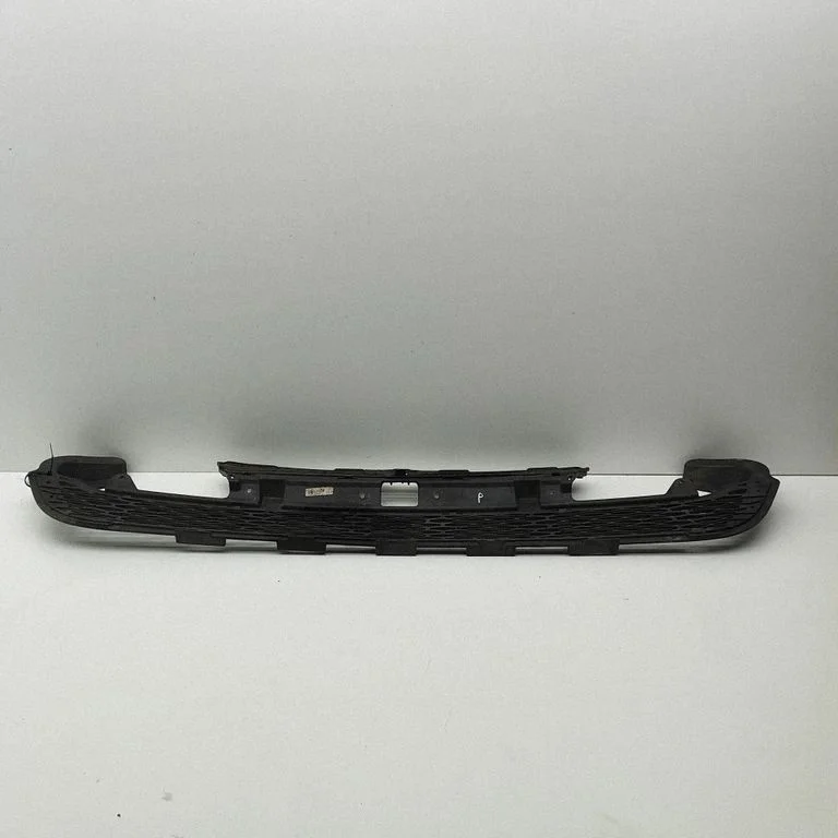 Front grill GJ3217K945A