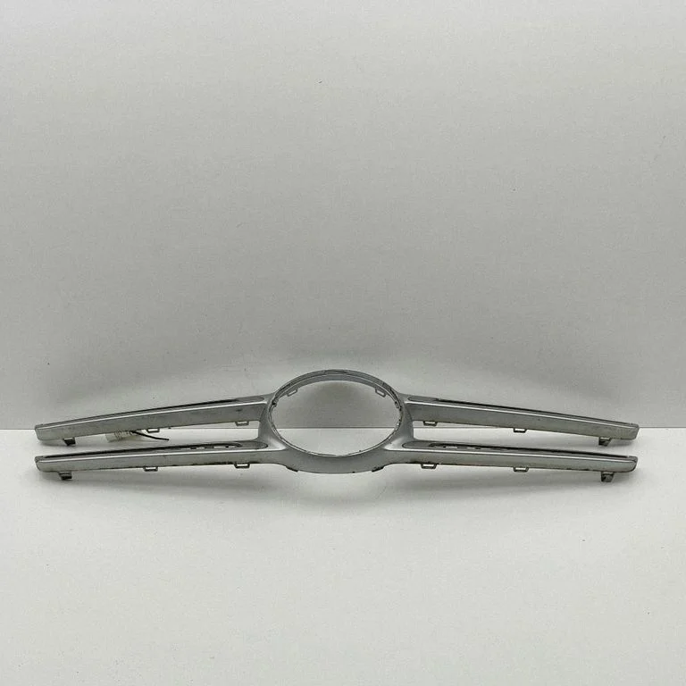 Atrapa przednia (grill) – Mercedes-Benz Klasa ML W166 (2012-2017)
