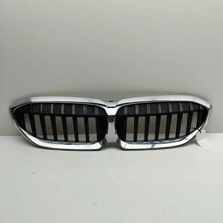 Front grill 7449428