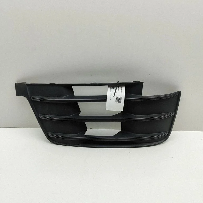 Front grill 4M0807682F