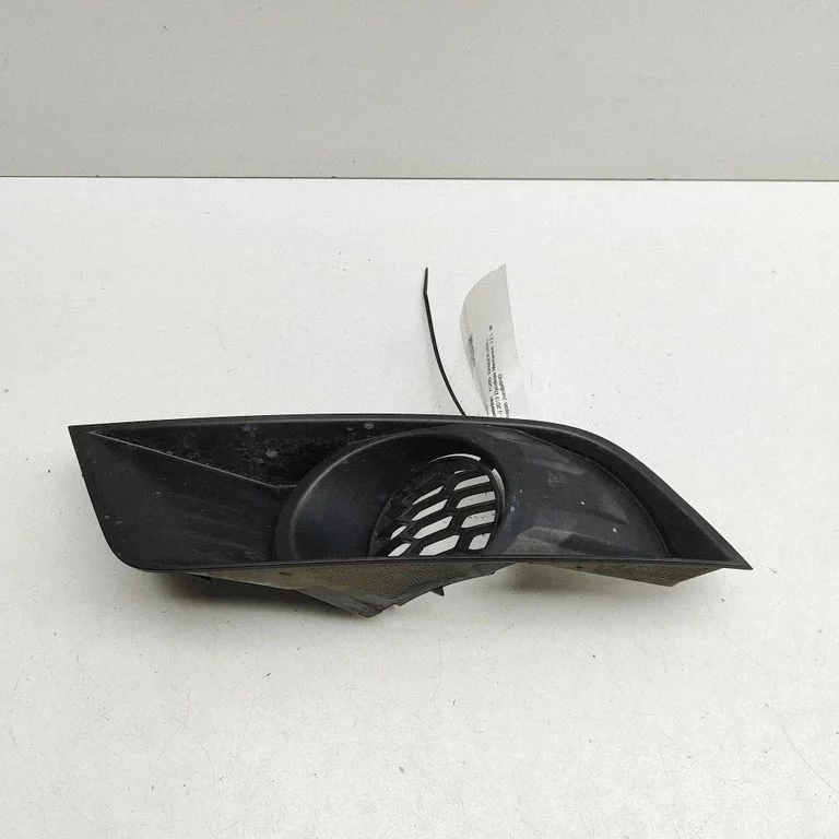 Front grill EB3B15A298B