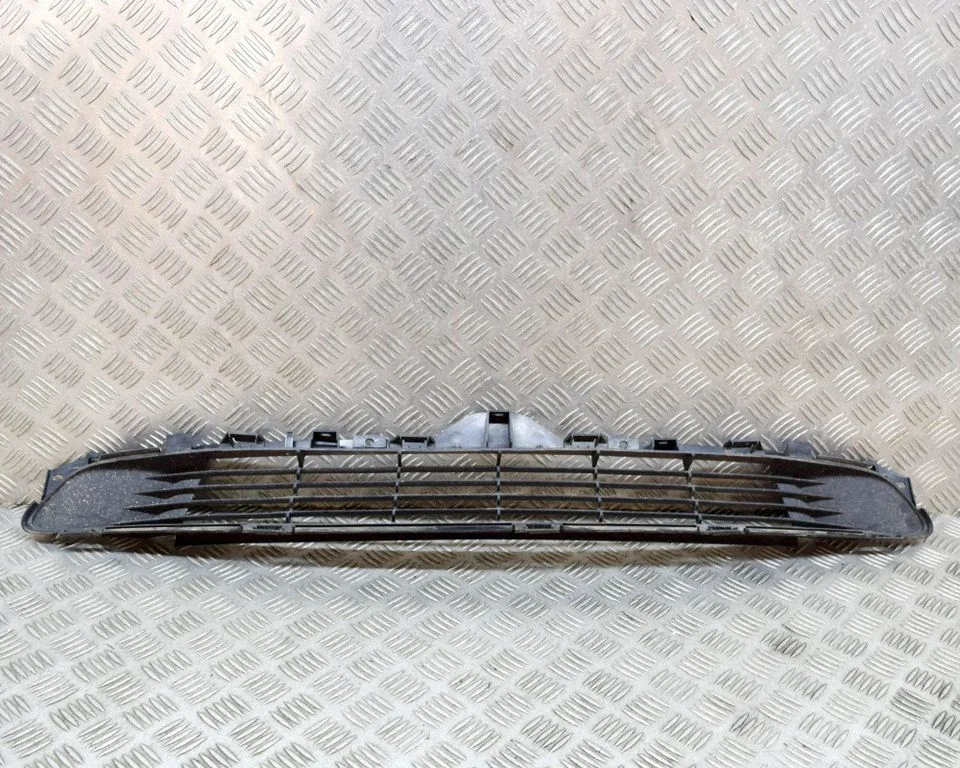 Atrapa przednia (grill) – Tesla Model S (2012-)