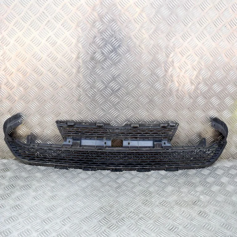 Front grill GJ3217K945A