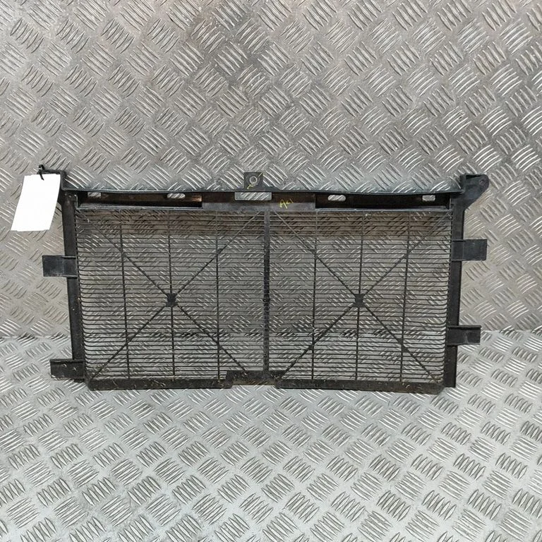 Front grill – Nissan Leaf II (ZE1) (2017-2025)