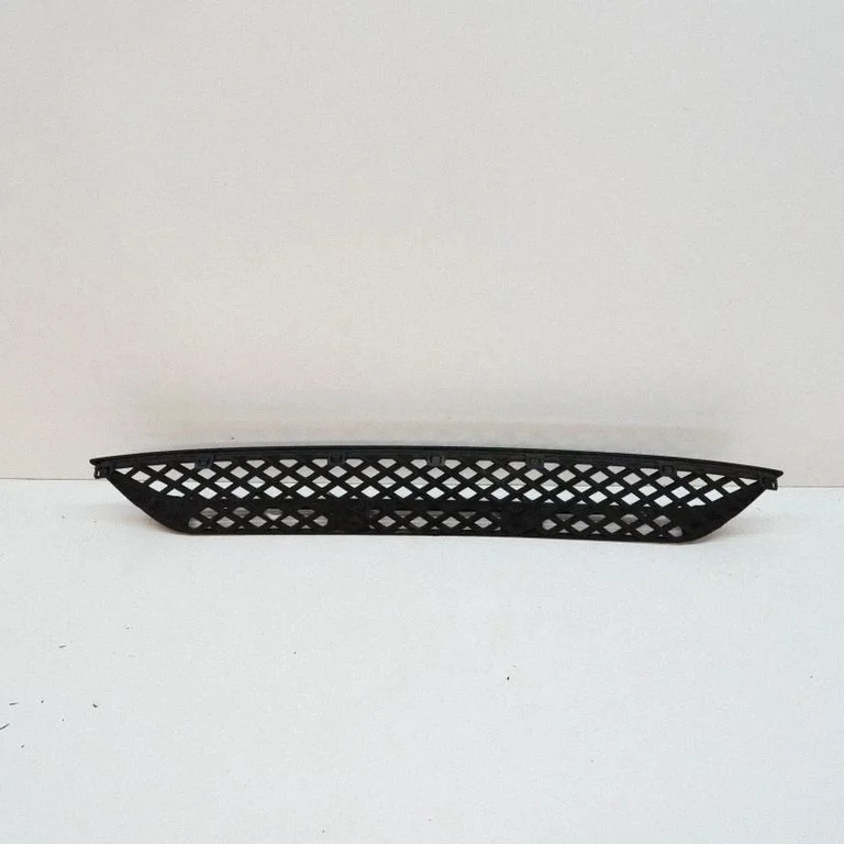 Atrapa przednia (grill) – Mercedes-Benz Sprinter W906 (2006-2018)