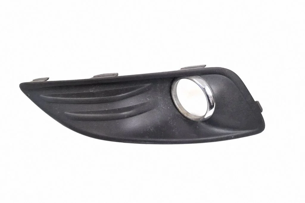 Atrapa przednia (grill) – Ford Fiesta ST (2013-2017)