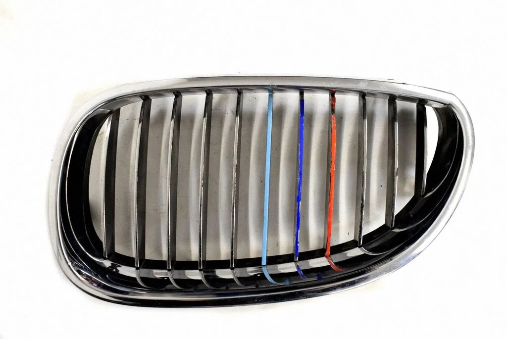 Front grill 7027065