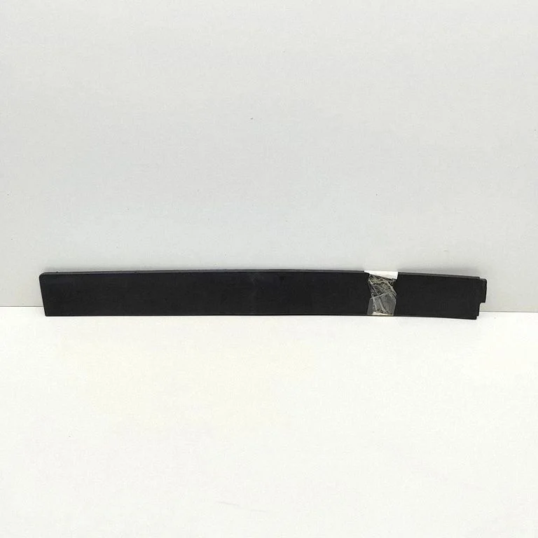 Tagaukse liist (mold) 103520400E