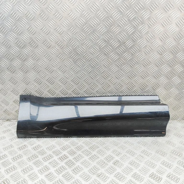 Listwa drzwi tylnych DK62274A48B