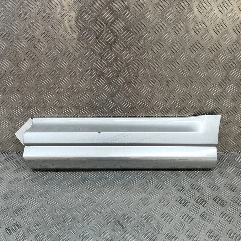 Rear door trim (molding) FK6M274A49A