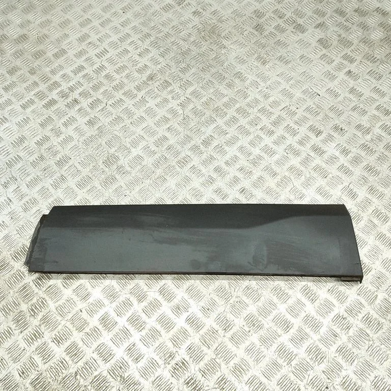 Listwa drzwi tylnych FK72274A48ACW