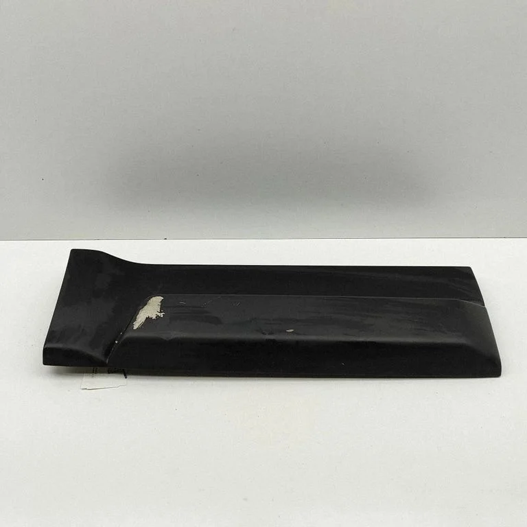 Rear door trim (molding) – Land Rover Freelander (1996-2006)