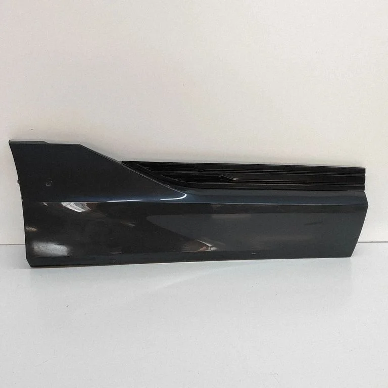 Rear door trim (molding) 4KE853970