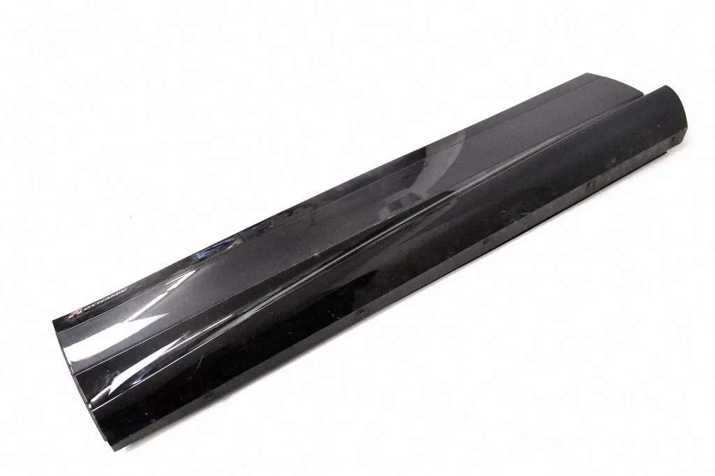 Rear door trim (molding) – Land Rover Range Rover Evoque L551 (2018-)