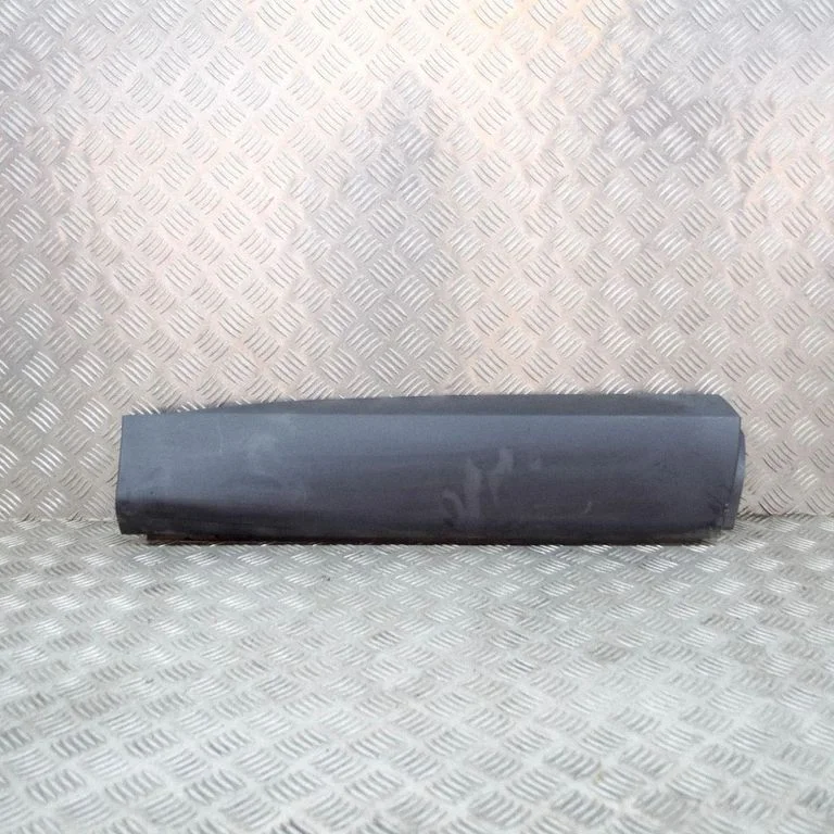 Tagaukse liist (mold) HK83274A48A
