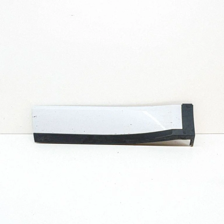 Tagaukse liist (mold) J9C3274A49BD