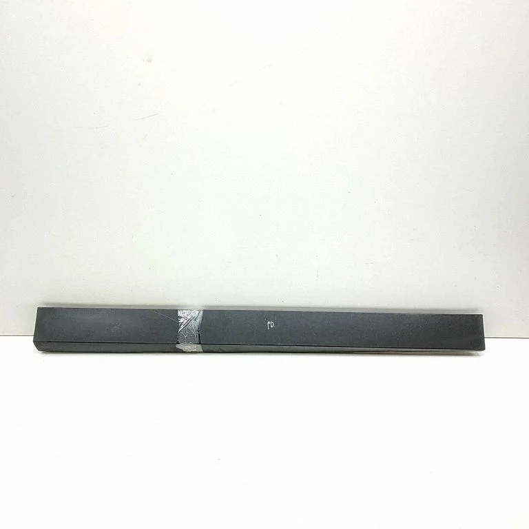 Front door trim (molding) 31672656