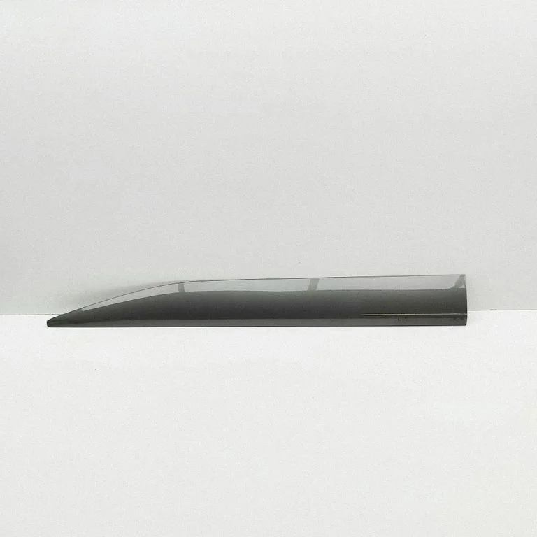 Front door trim (molding) 95C837899H