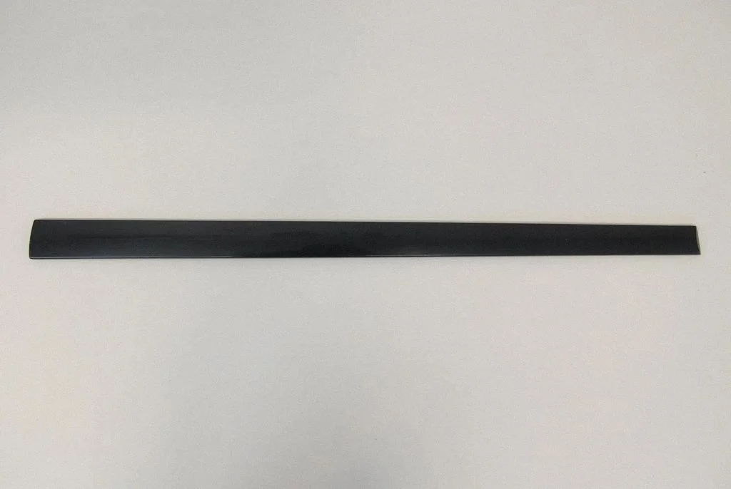 Listwa drzwi przednich – Mercedes-Benz Klasa C W203 (2000-2007)