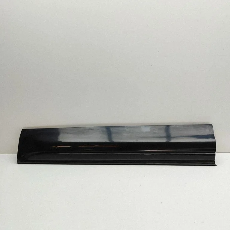 Esiukse liist (mold) BJ3221064BH