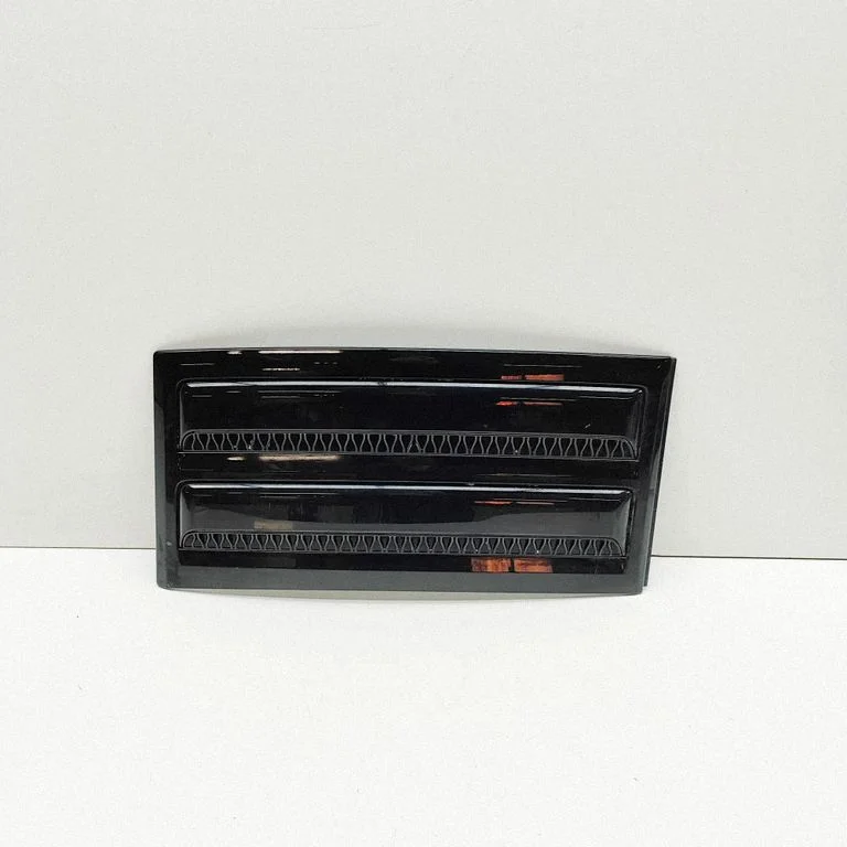 Esiukse liist (mold) HK5M20938BA